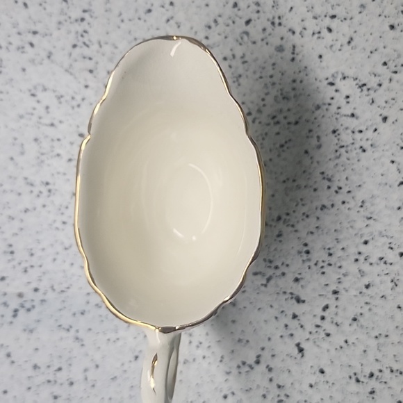 Empire China Crinoline Lady Creamer & Sugar England c. 1950 #3067 - Picture 7 of 8